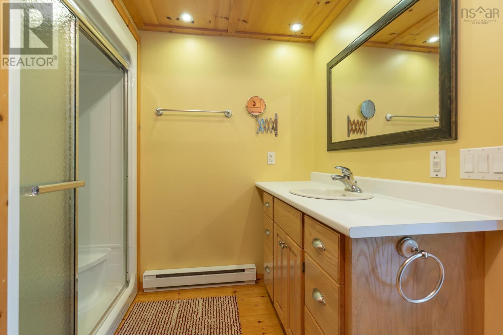 240 Pine Prince Drive Property Photo 30