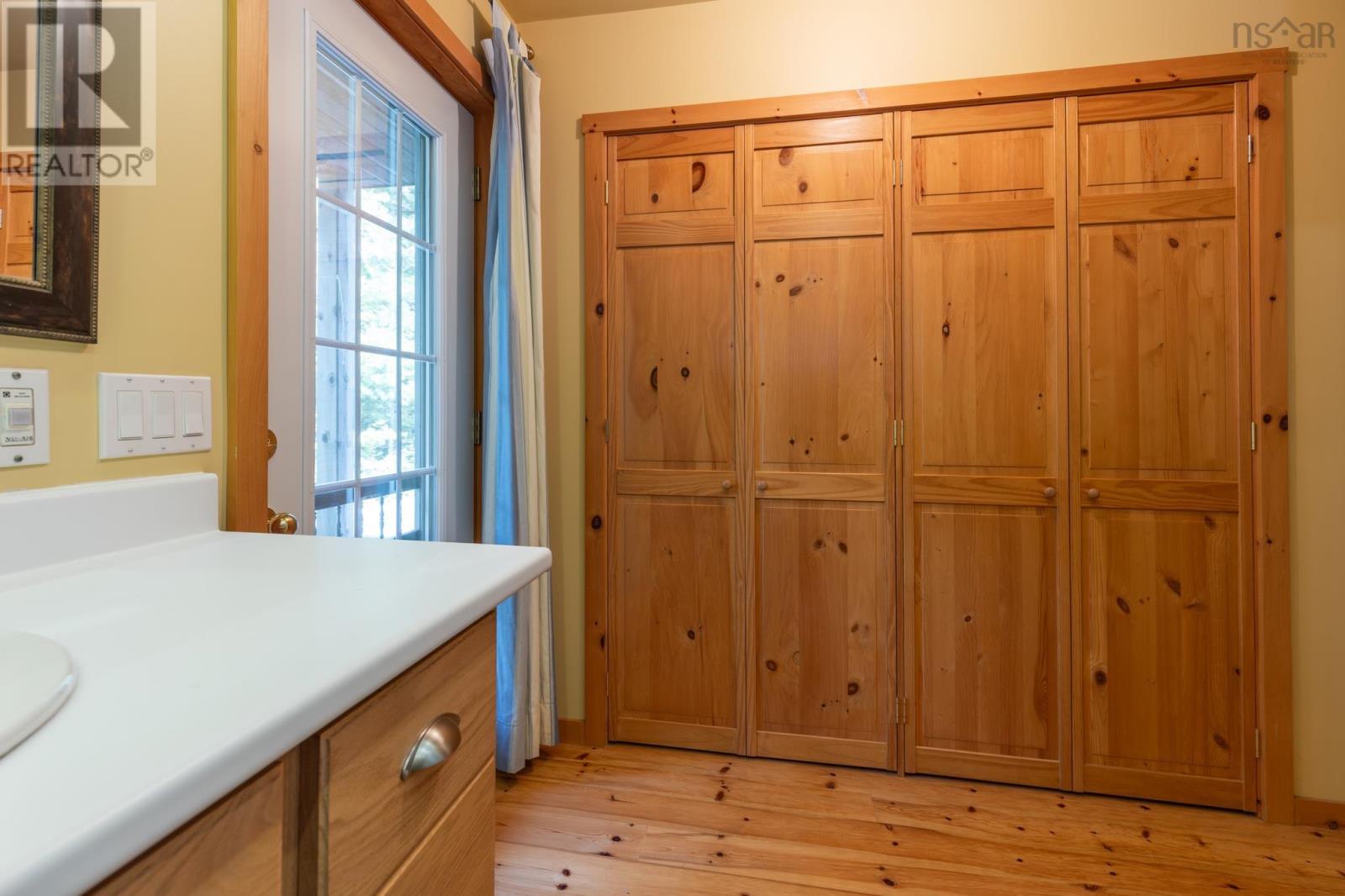 240 Pine Prince Drive Property Photo 31