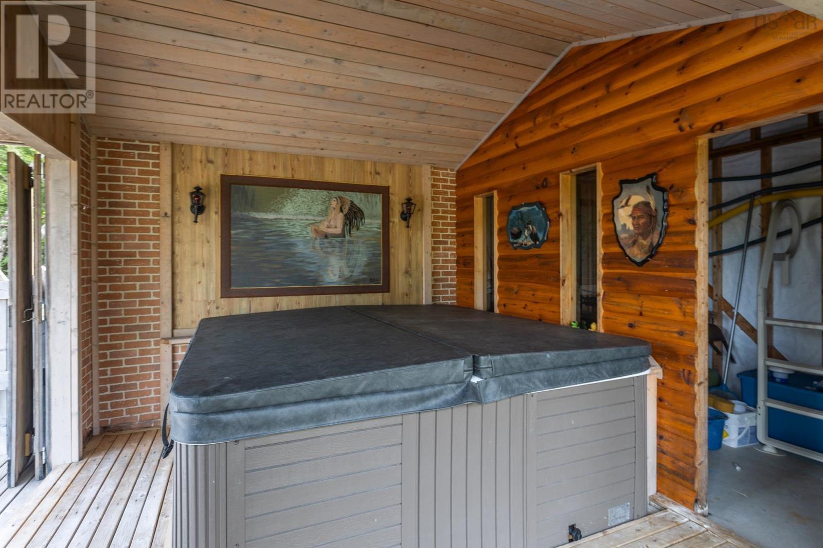 240 Pine Prince Drive Property Photo 35