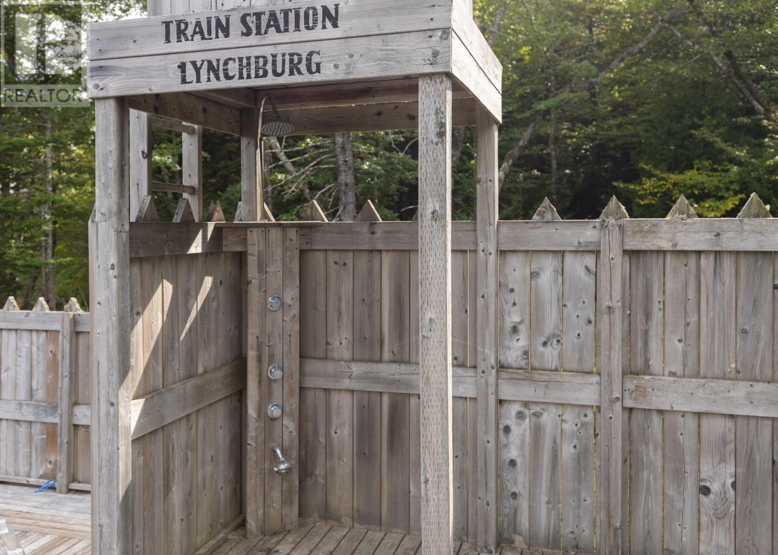 240 Pine Prince Drive Property Photo 36