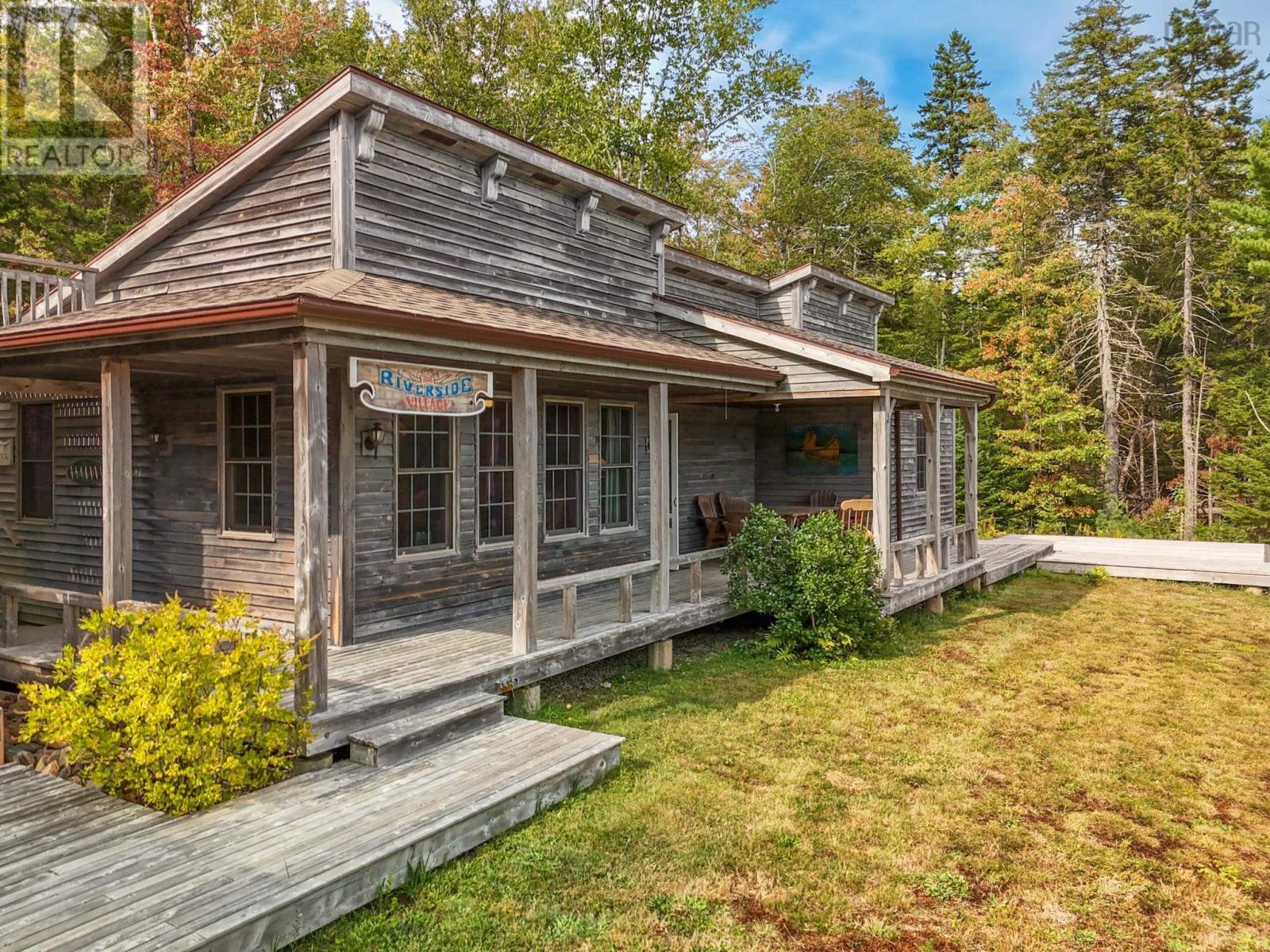 240 Pine Prince Drive Property Photo 37