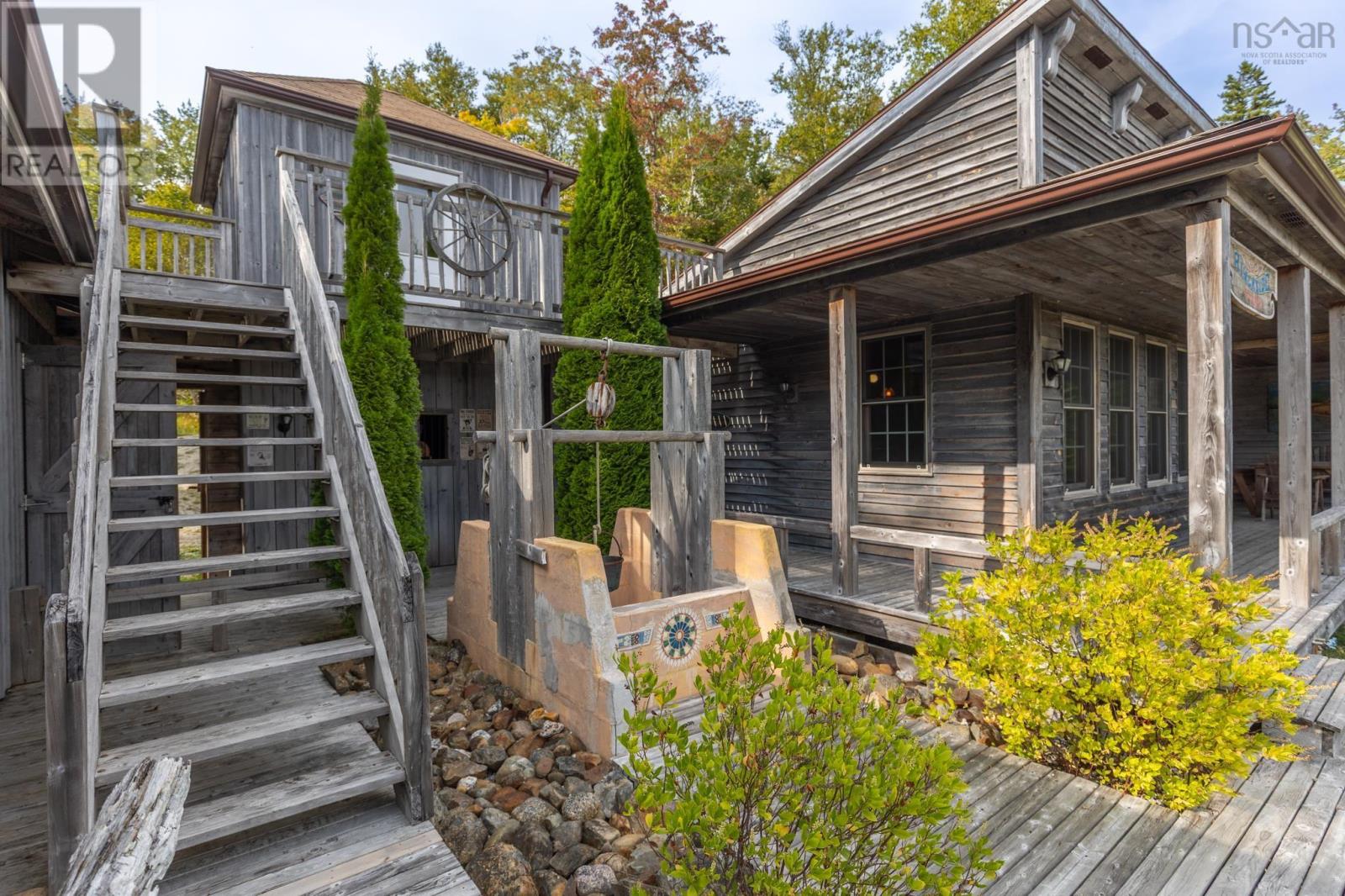 240 Pine Prince Drive Property Photo 39