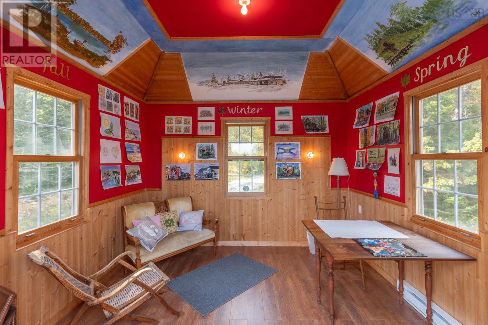 240 Pine Prince Drive Property Photo 42