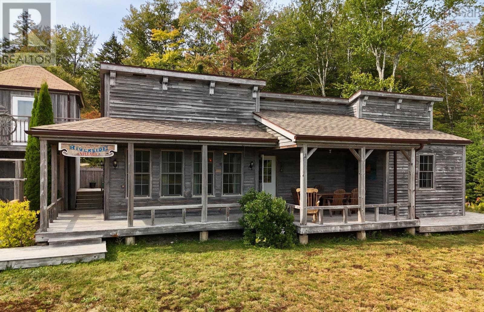 240 Pine Prince Drive Property Photo 43