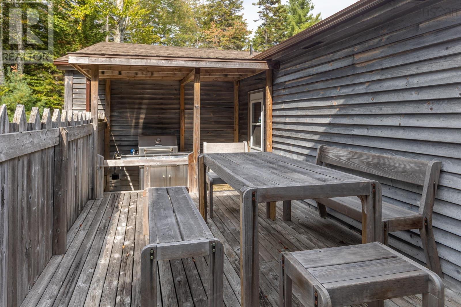 240 Pine Prince Drive Property Photo 45