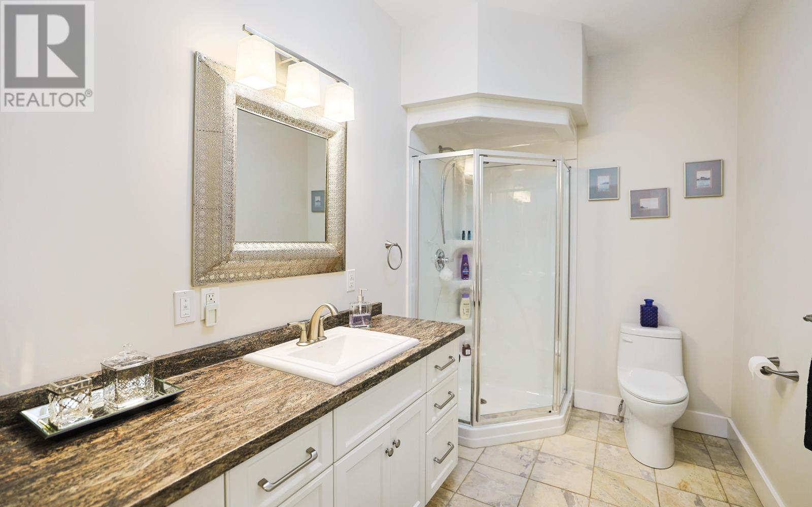 174 Pickles Lane Property Photo 13