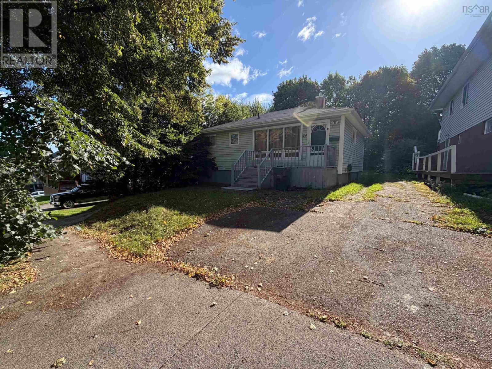 24 Highland Street Property Photo 1