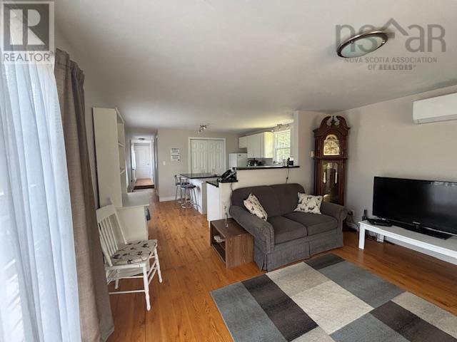 4757 Northfield Road Property Photo 17