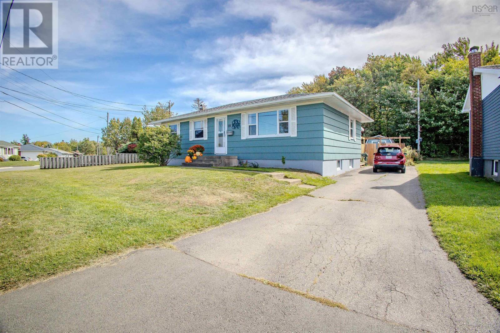 28 Ranna Drive Property Photo 4