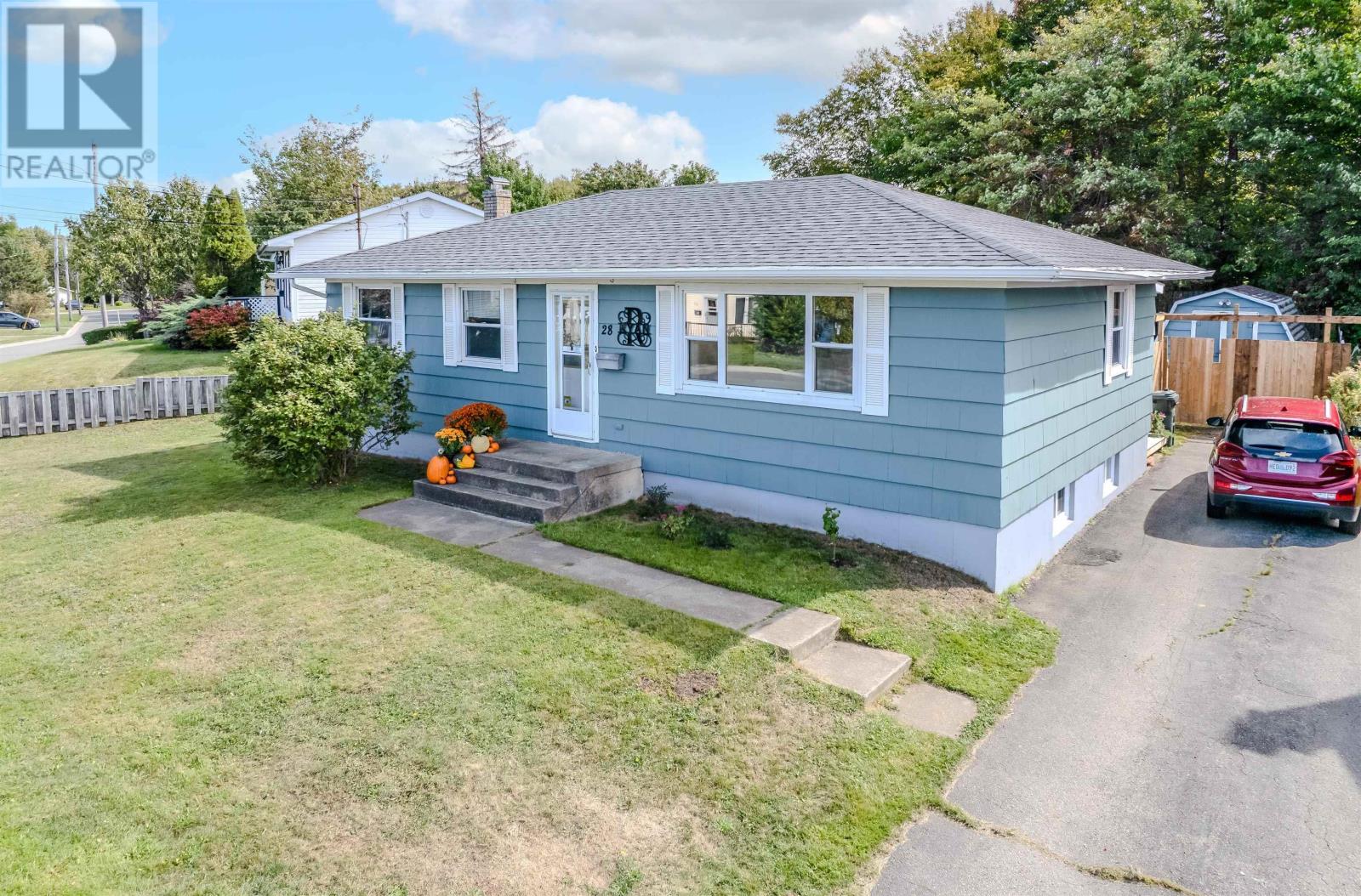 28 Ranna Drive Property Photo 5