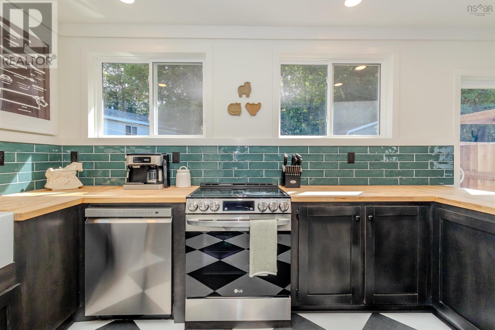 28 Ranna Drive Property Photo 20