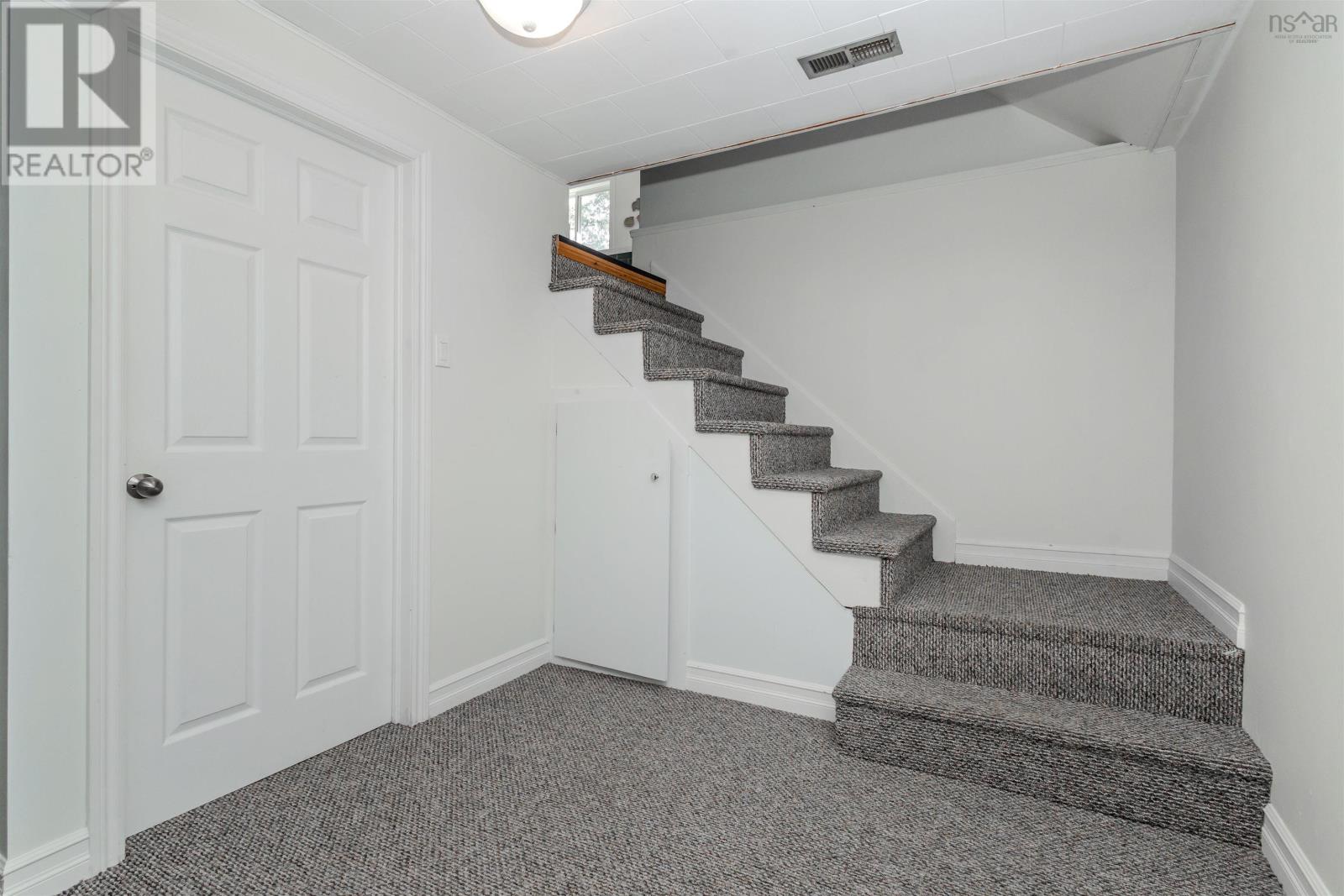 28 Ranna Drive Property Photo 30