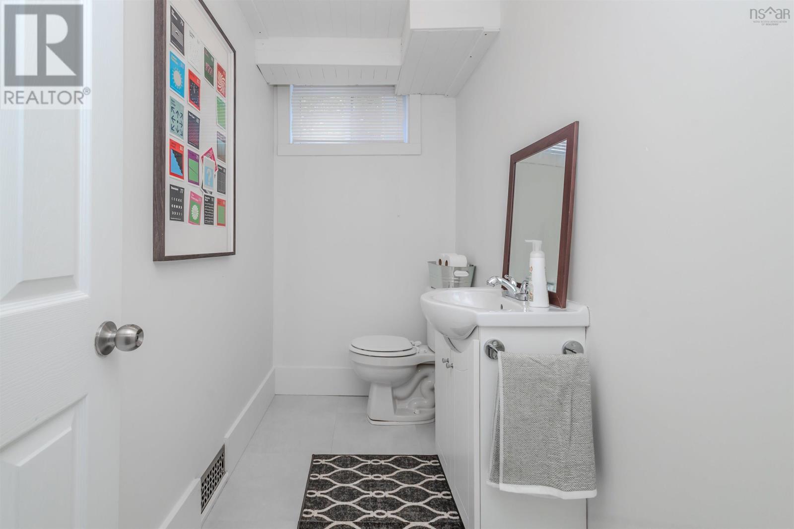 28 Ranna Drive Property Photo 33