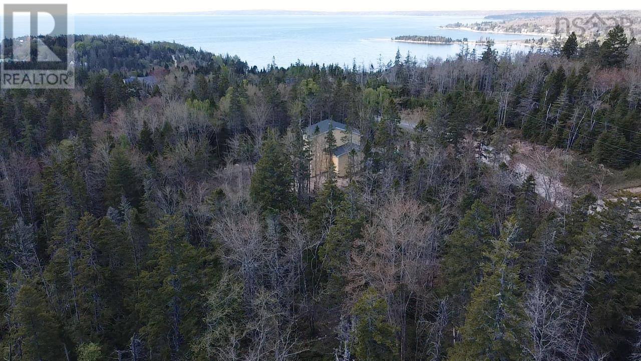 17 Deeridge Road Property Photo 10