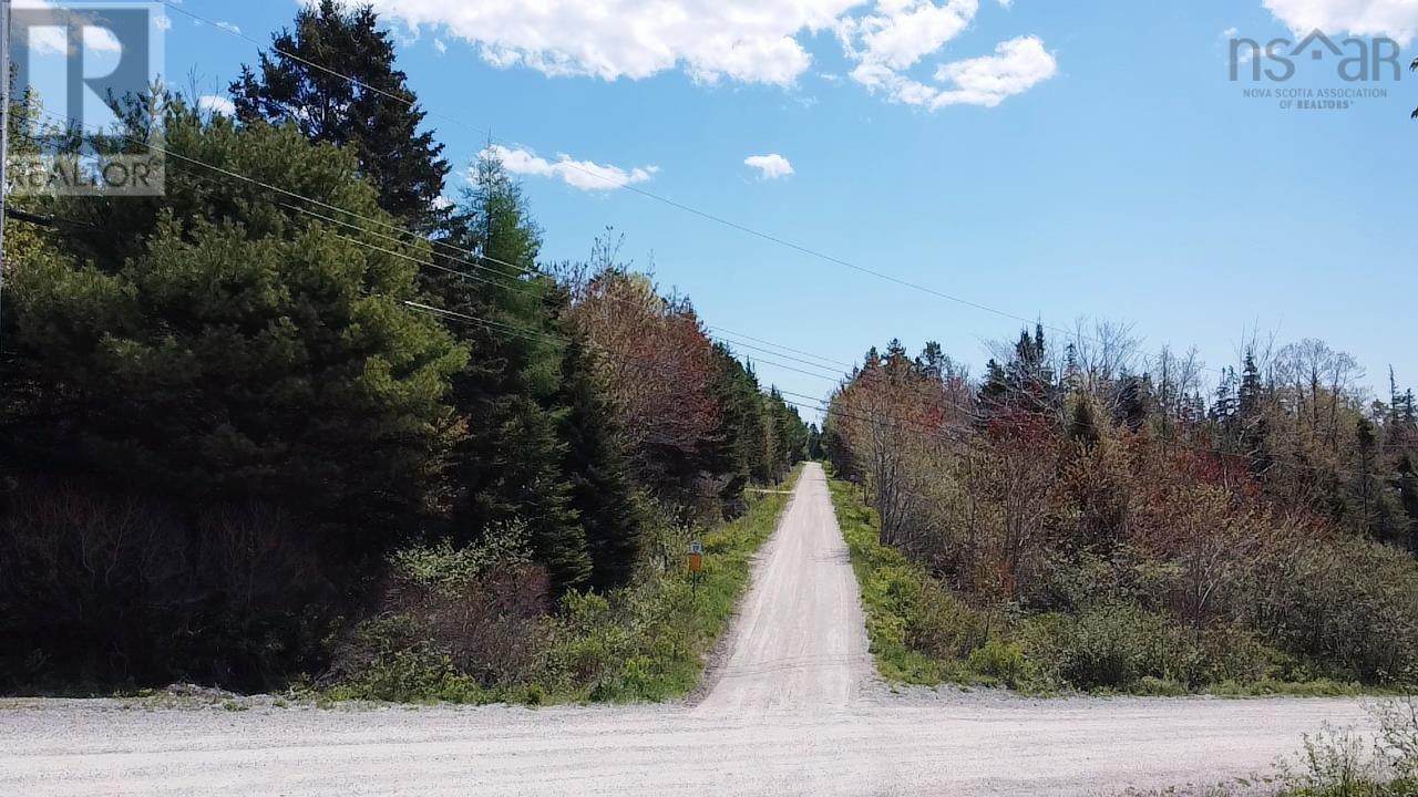 17 Deeridge Road Property Photo 14