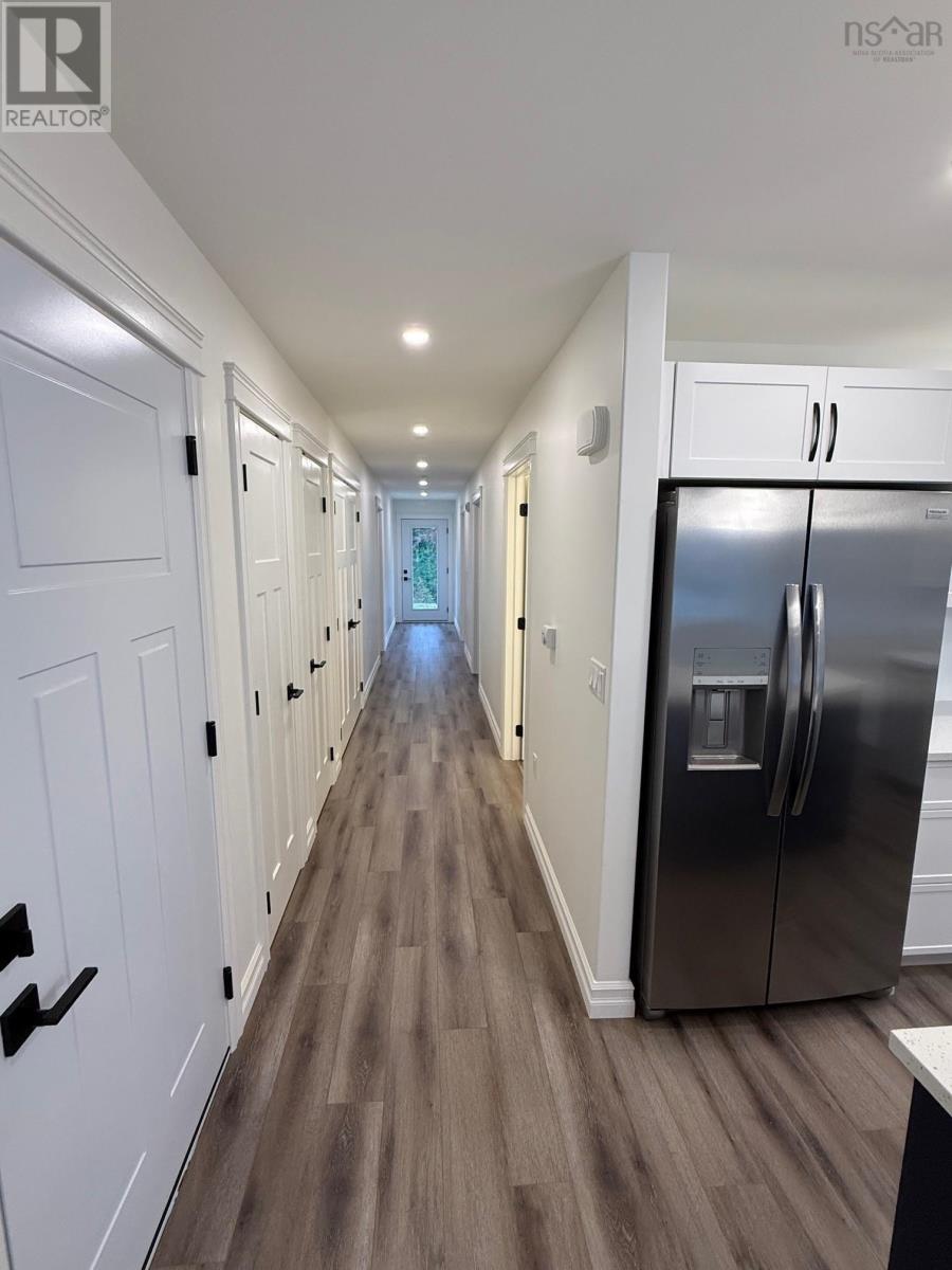 475 Glen Allan Drive Property Photo 15