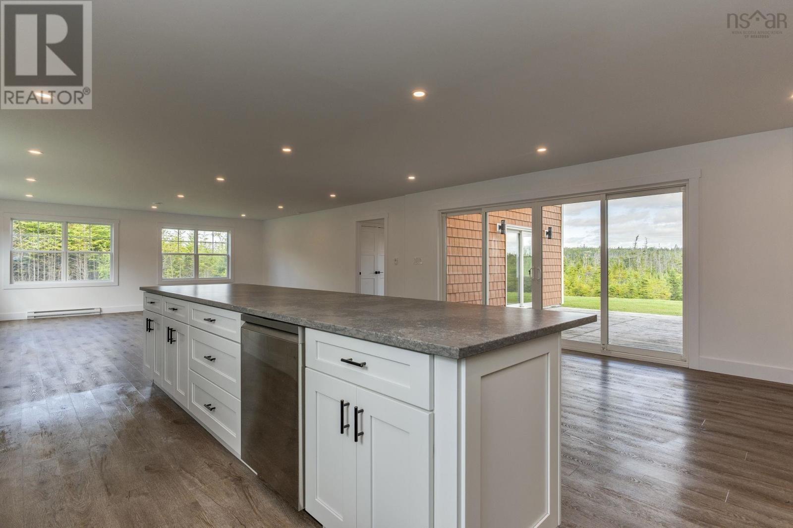 4606 Clam Harbour Road Property Photo 11