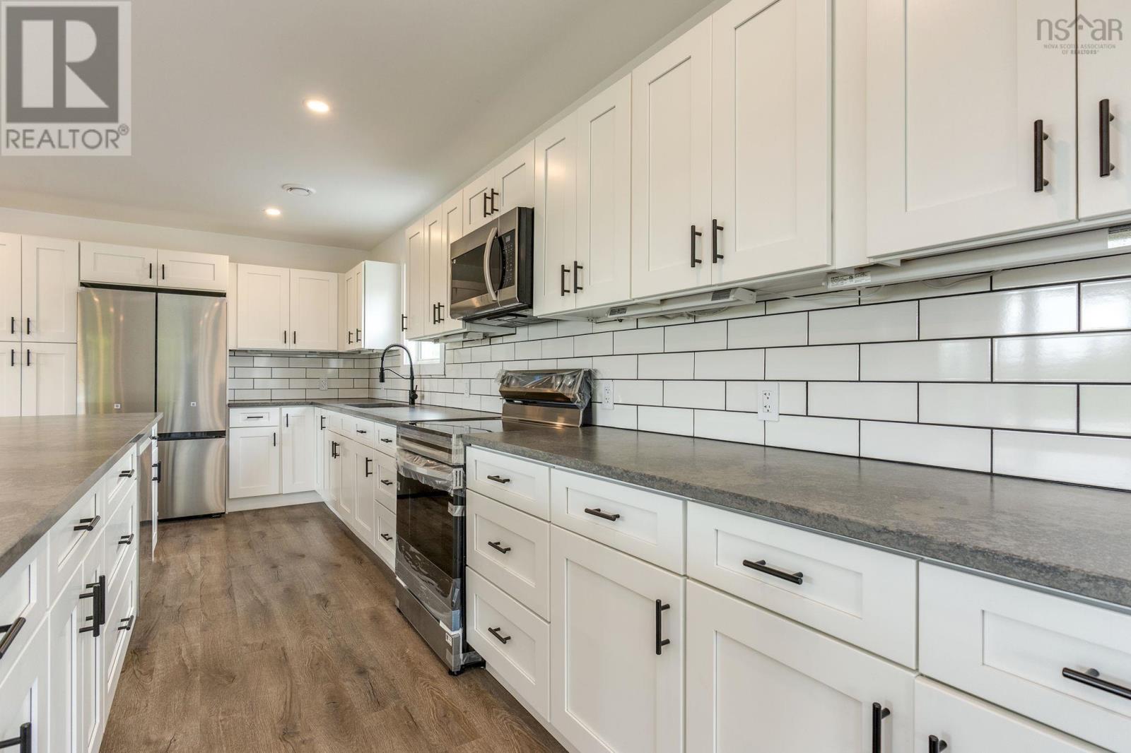 4606 Clam Harbour Road Property Photo 12