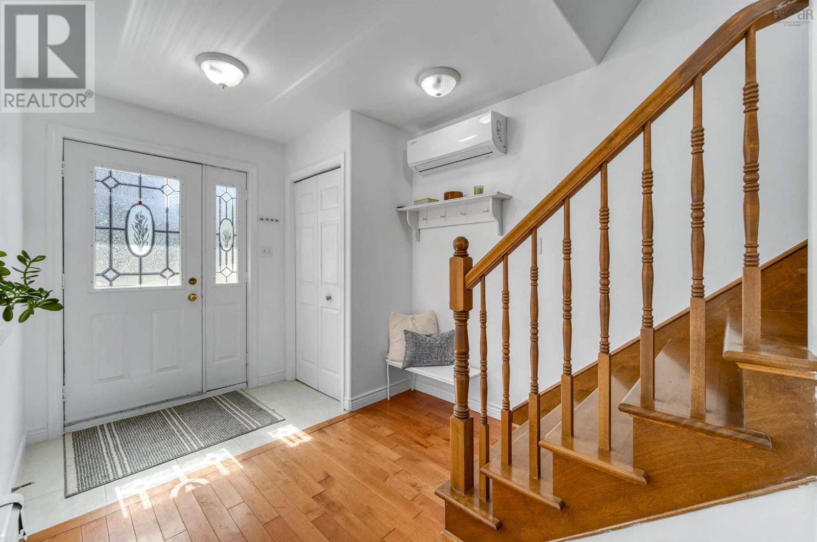 77 Amin Street Property Photo 3