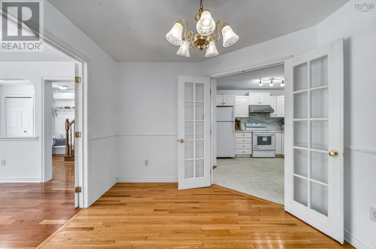 77 Amin Street Property Photo 10