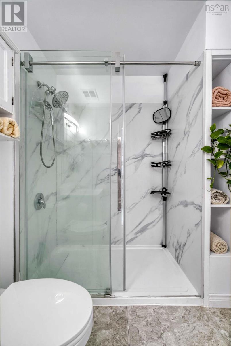 77 Amin Street Property Photo 24