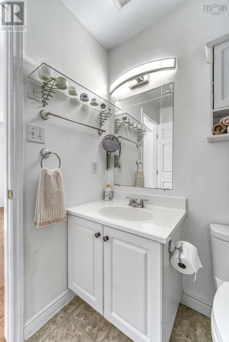 77 Amin Street Property Photo 25