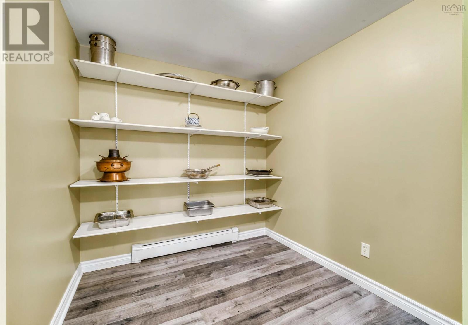 77 Amin Street Property Photo 32