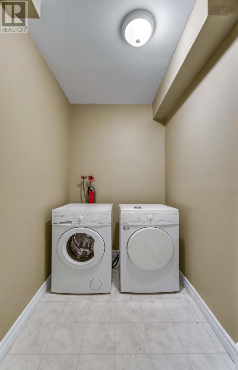 77 Amin Street Property Photo 35