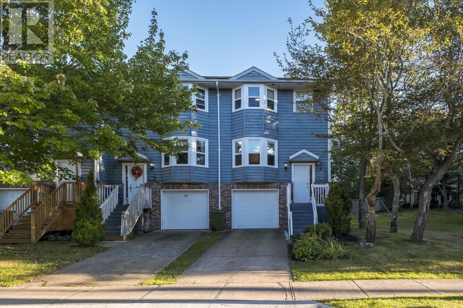 8 Remington Court Property Photo 1