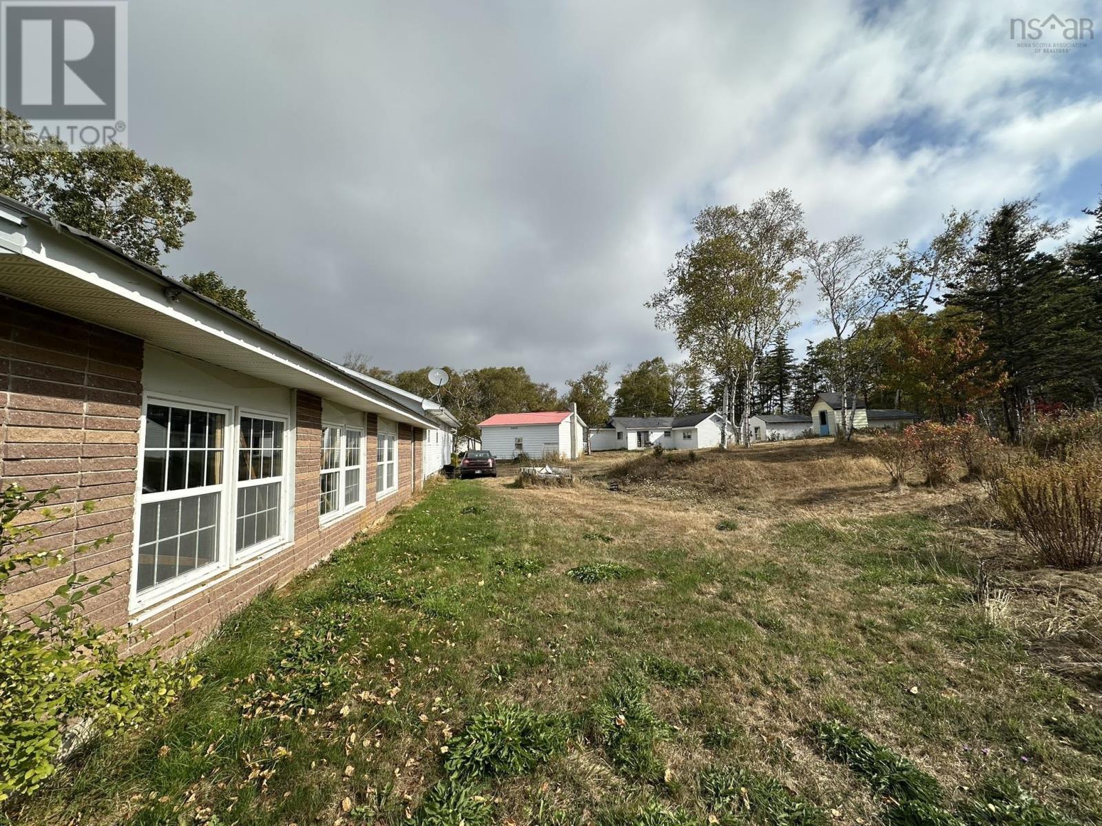 2558 Highway 362 Property Photo 10