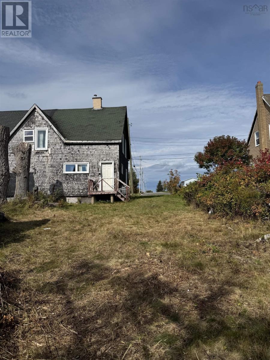 14 Maxie Court Property Photo 4