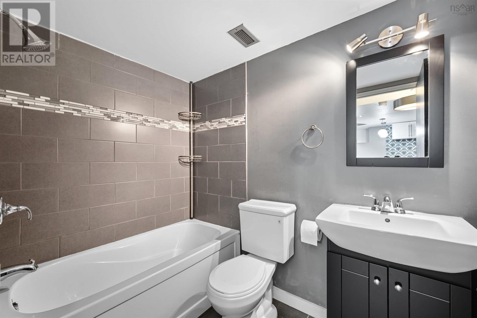 1101 6369 Coburg Road Property Photo 15