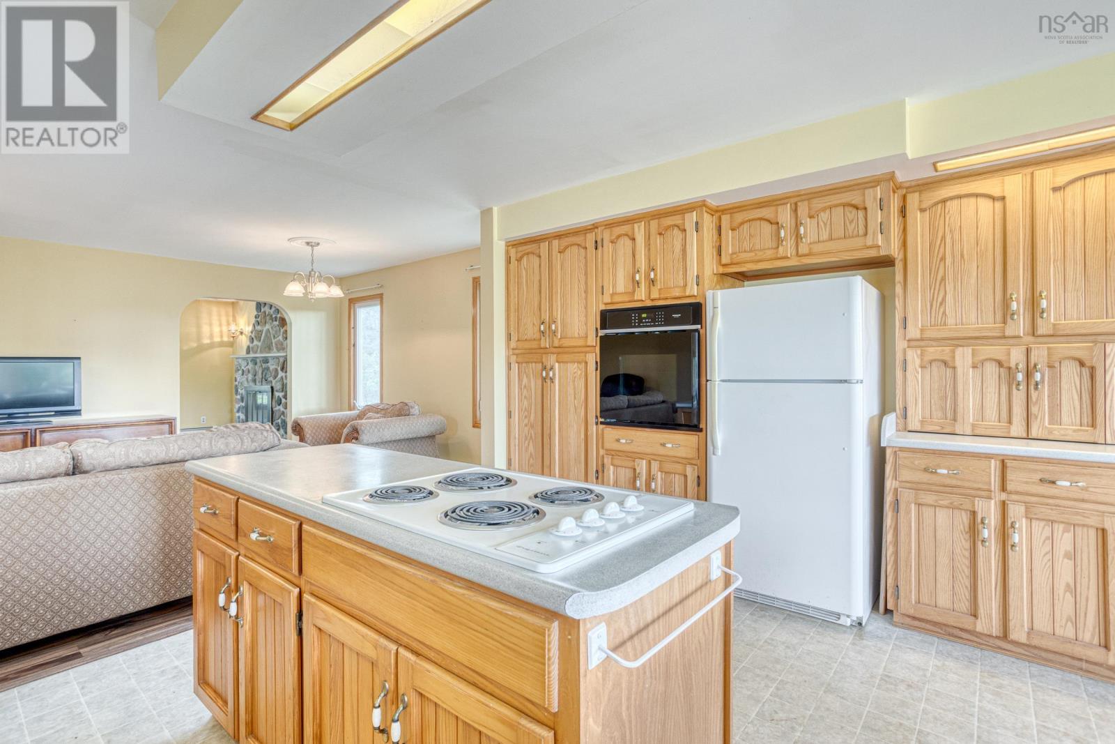 137 Tideview Drive Property Photo 13