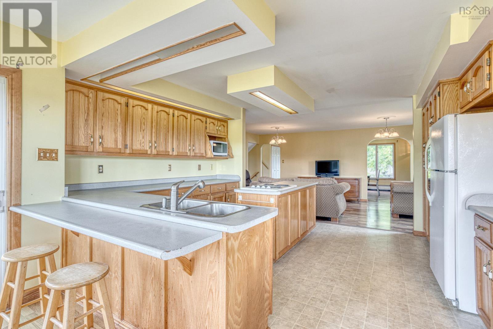 137 Tideview Drive Property Photo 16