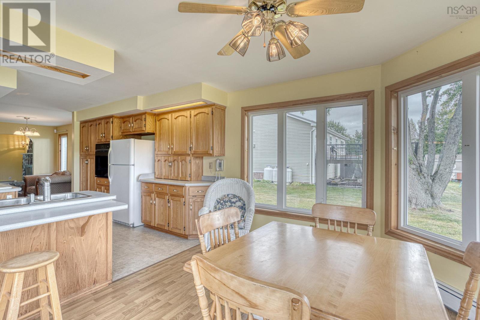 137 Tideview Drive Property Photo 19