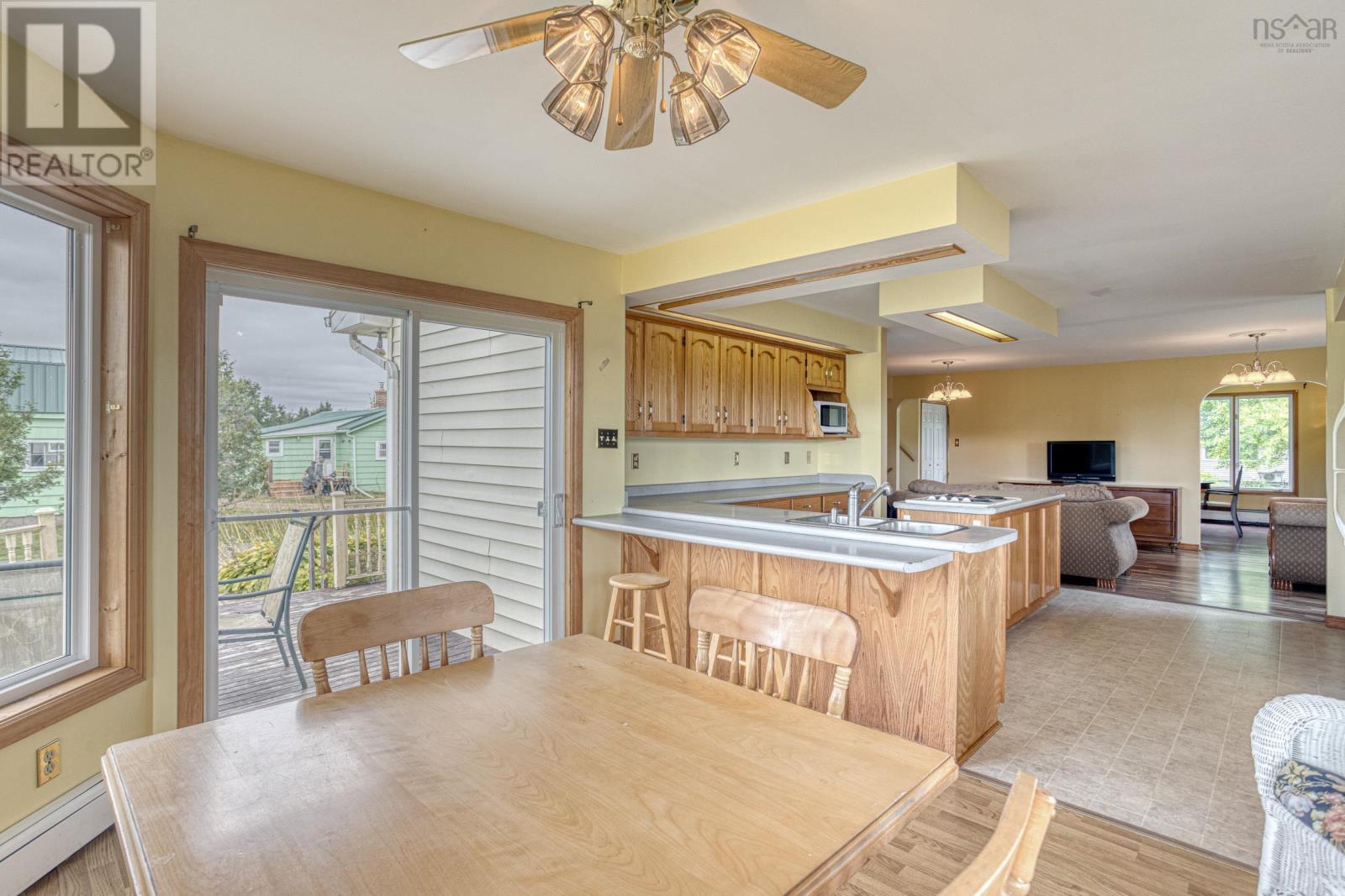 137 Tideview Drive Property Photo 20