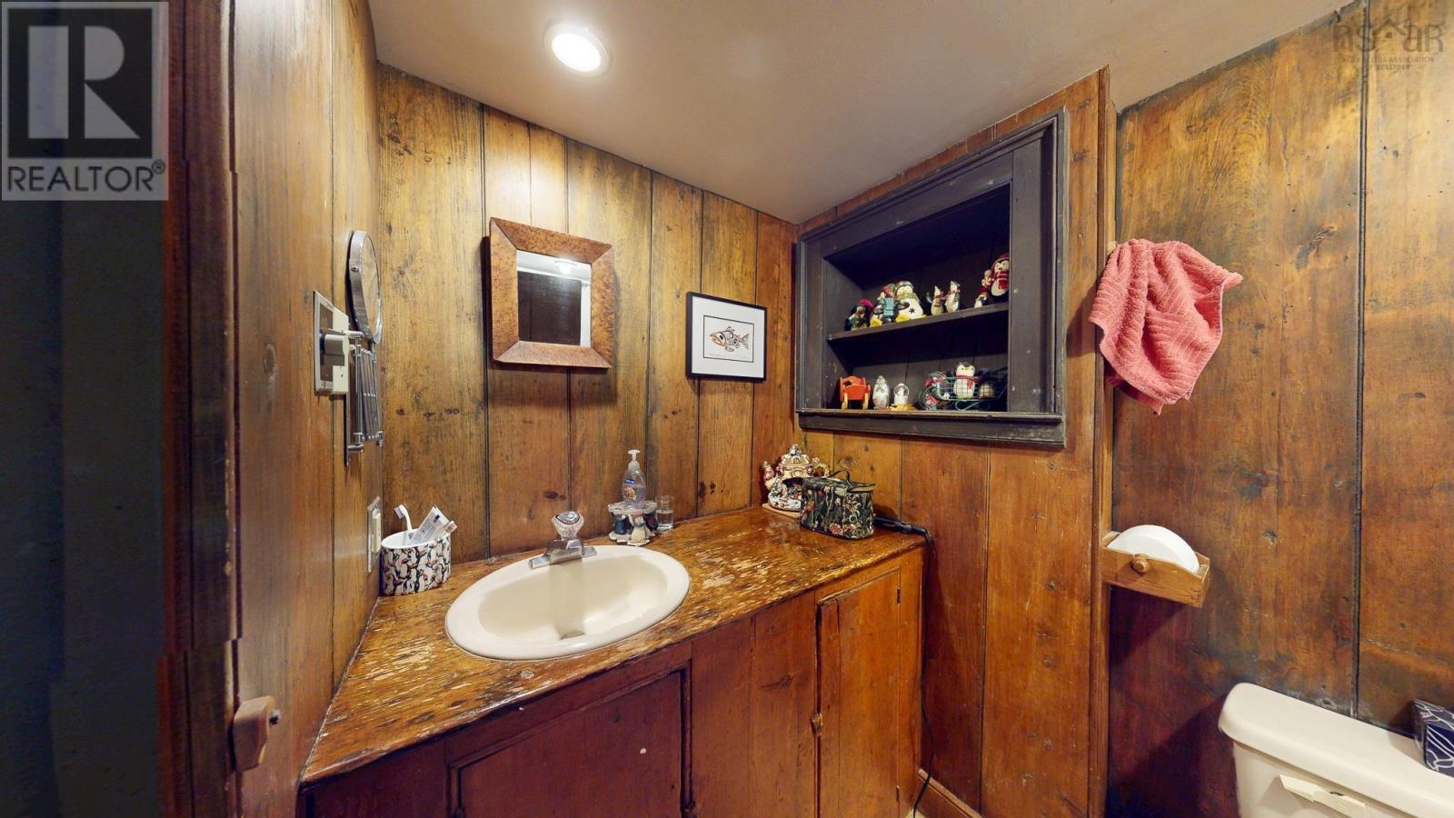 654 Main Street Property Photo 21