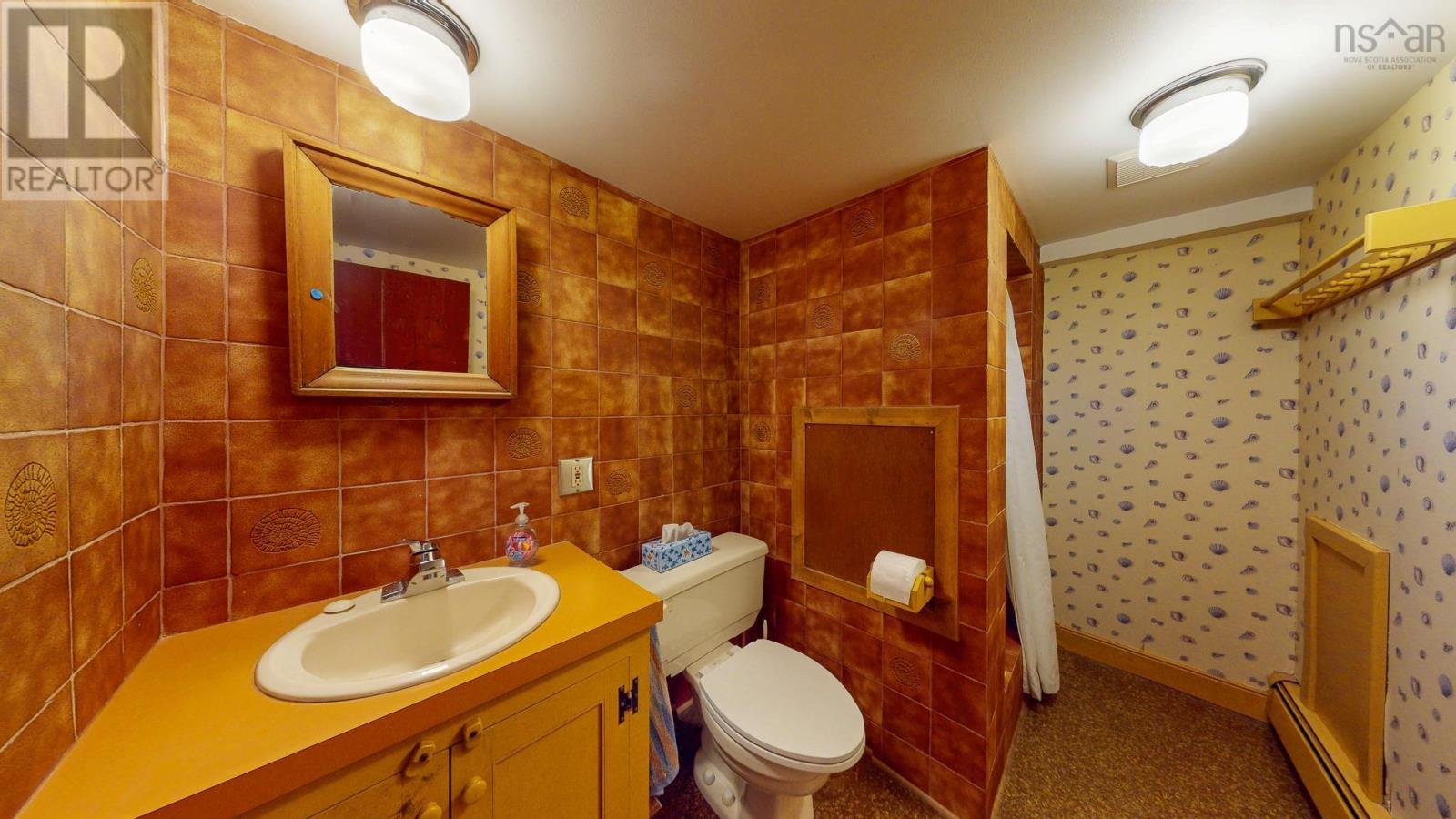 654 Main Street Property Photo 26