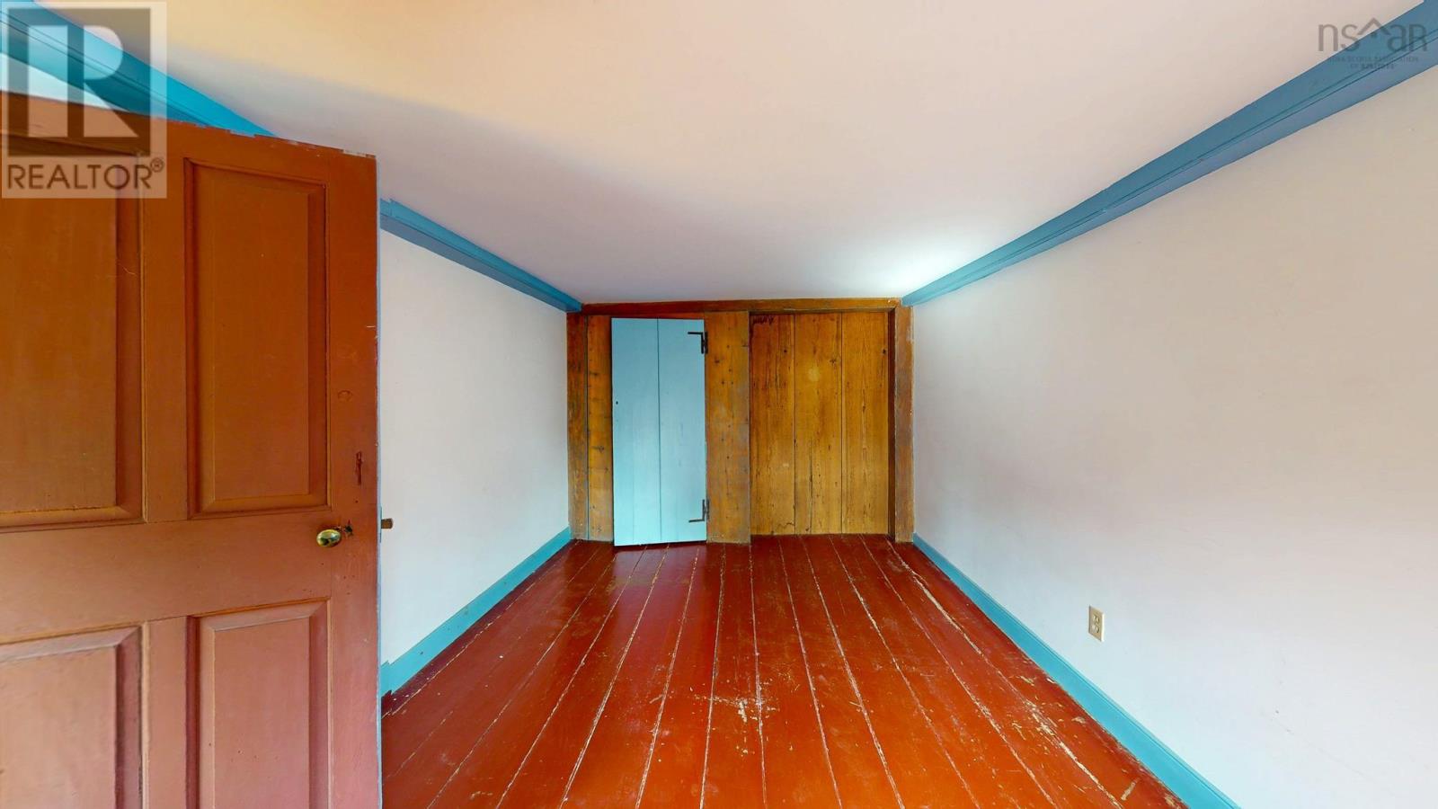 654 Main Street Property Photo 32