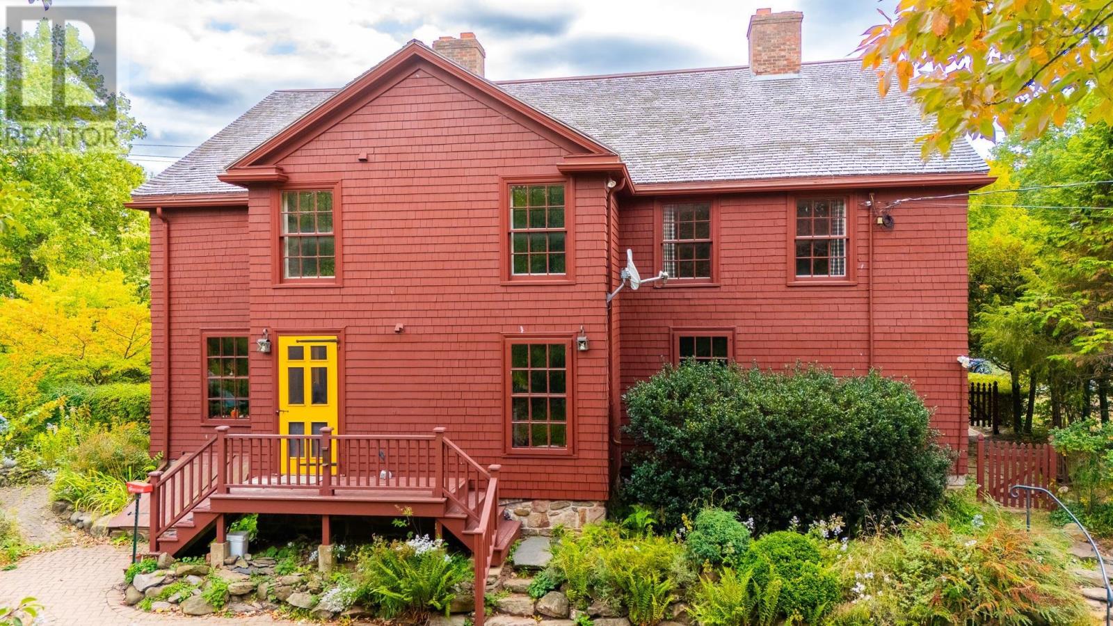 654 Main Street Property Photo 38