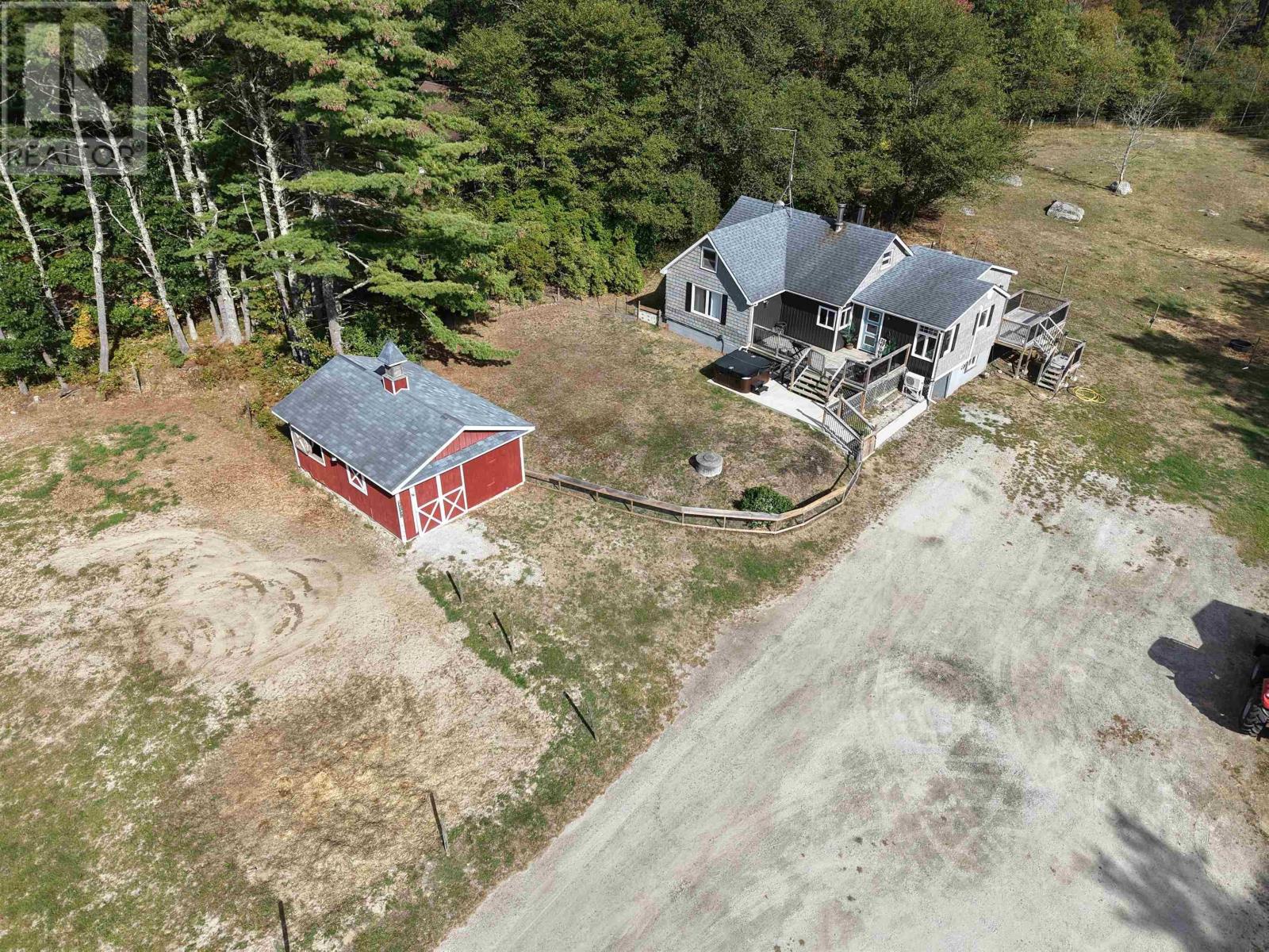 9431 Upper Clyde Road Property Photo 2