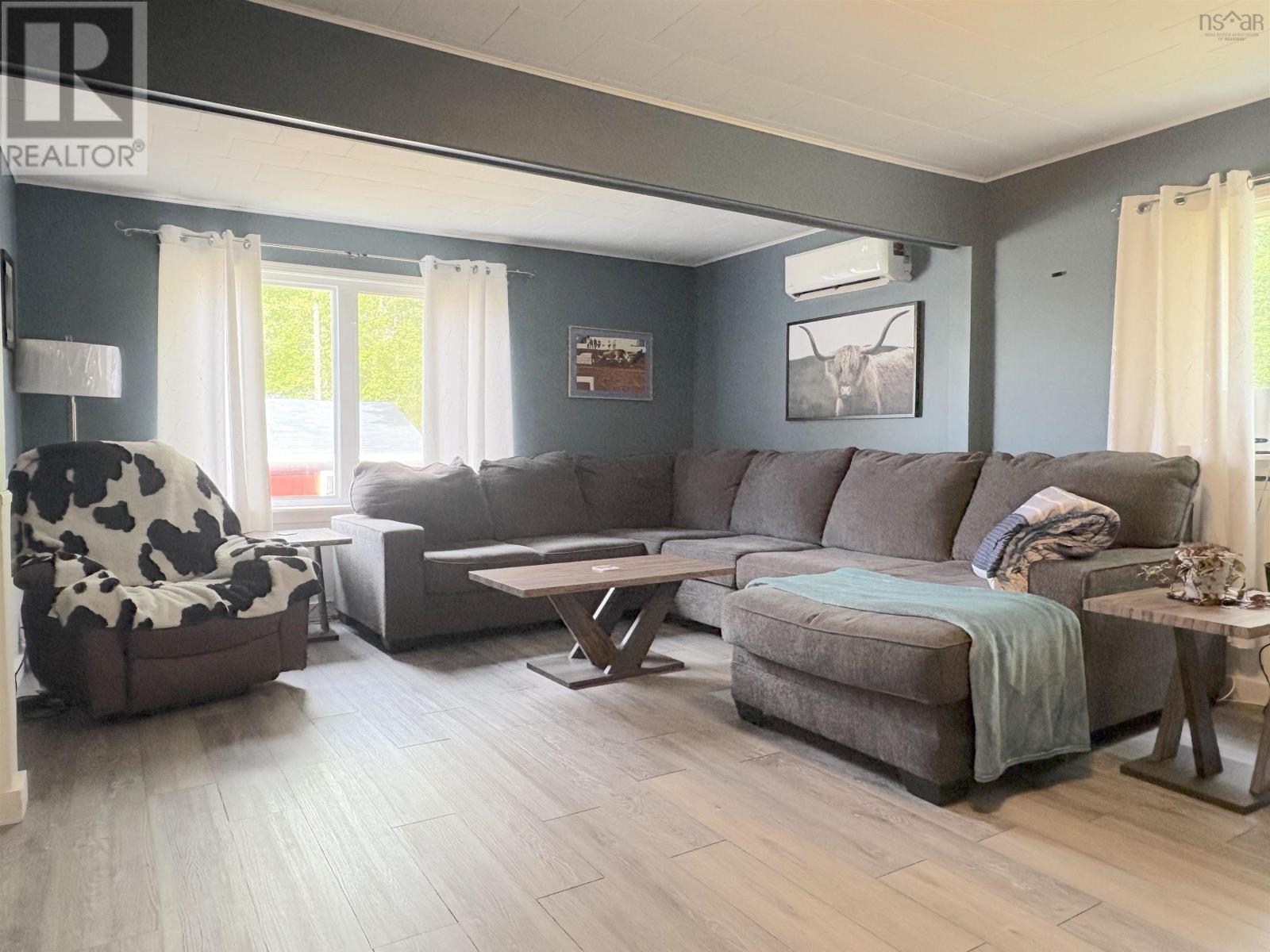 9431 Upper Clyde Road Property Photo 8