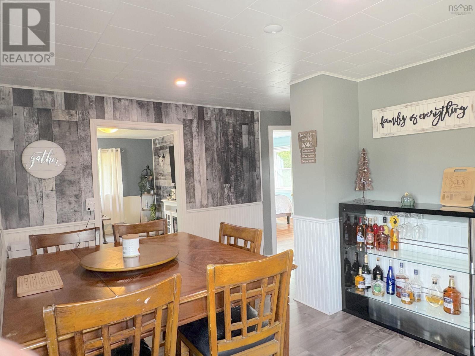 9431 Upper Clyde Road Property Photo 10