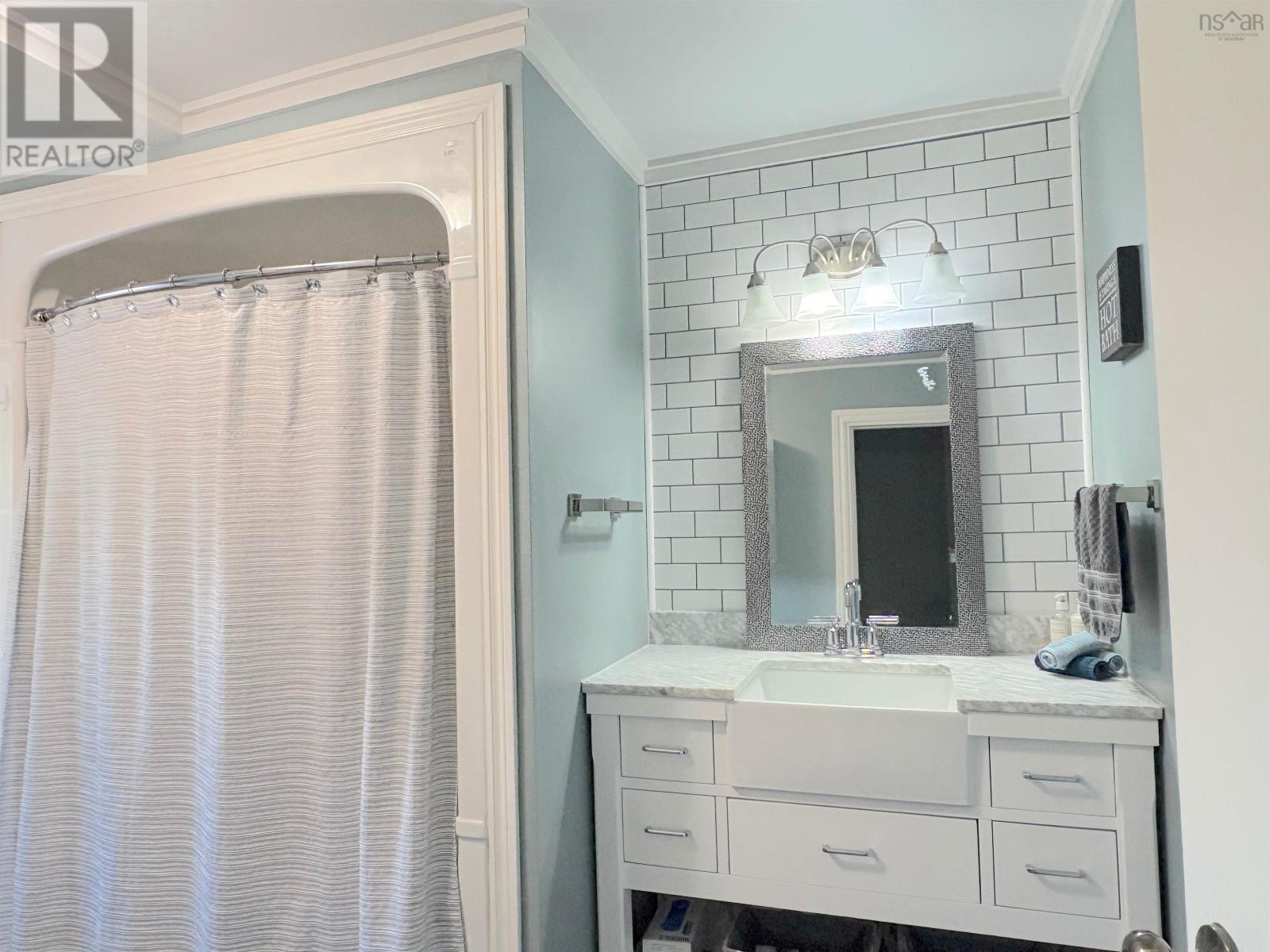 9431 Upper Clyde Road Property Photo 18