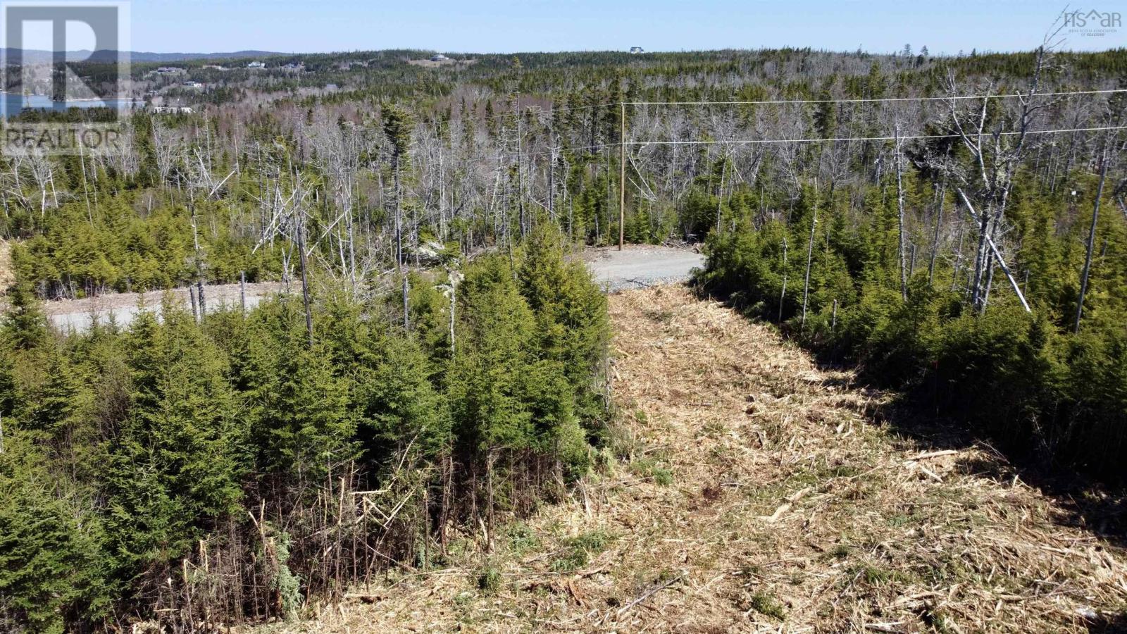 2 East Petpeswick Road Property Photo 11