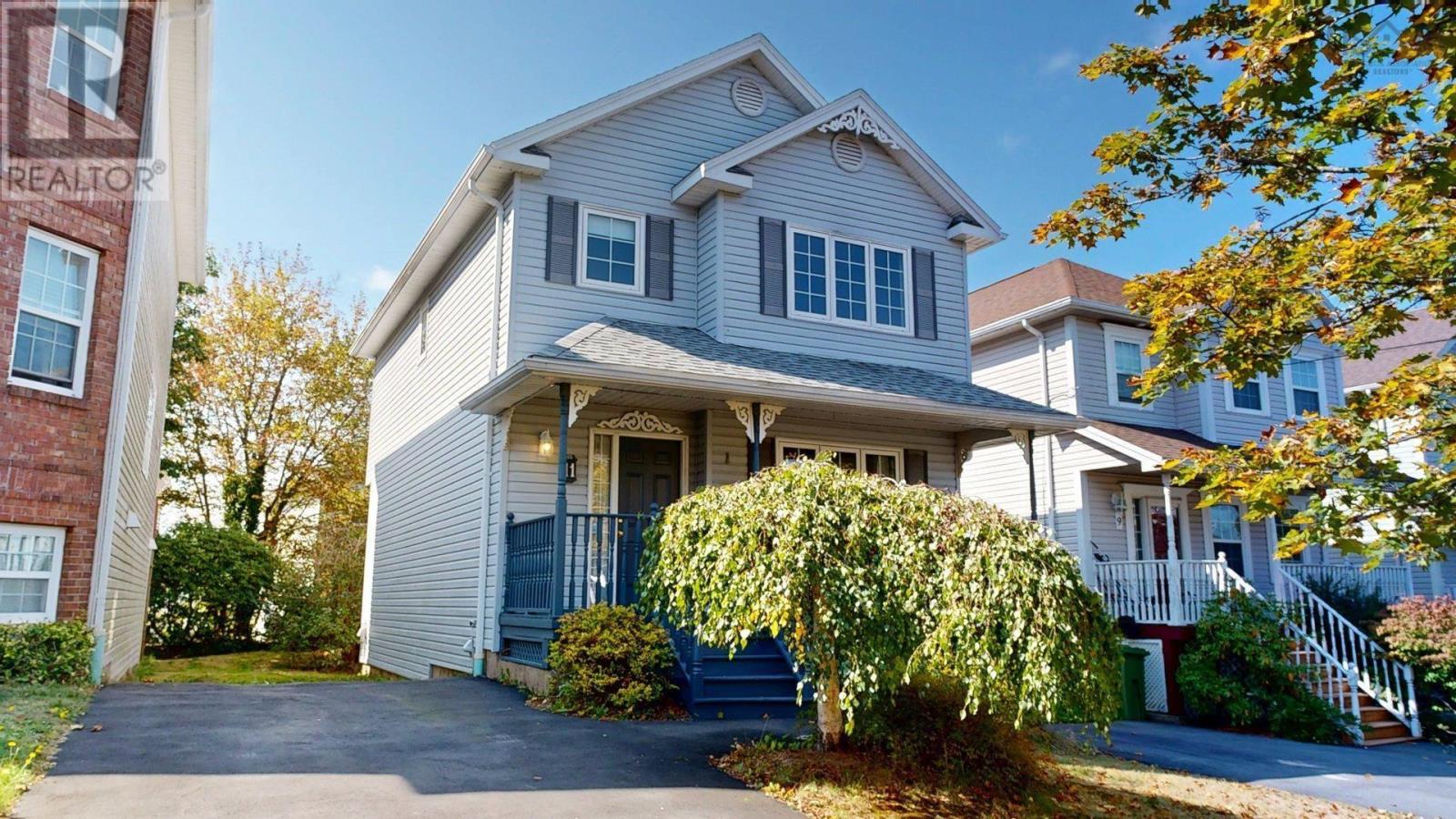 11 Glenbourne Court Property Photo 3