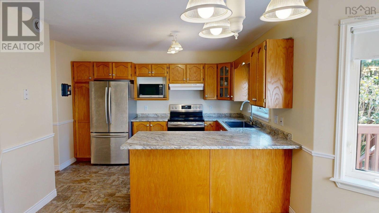 11 Glenbourne Court Property Photo 11