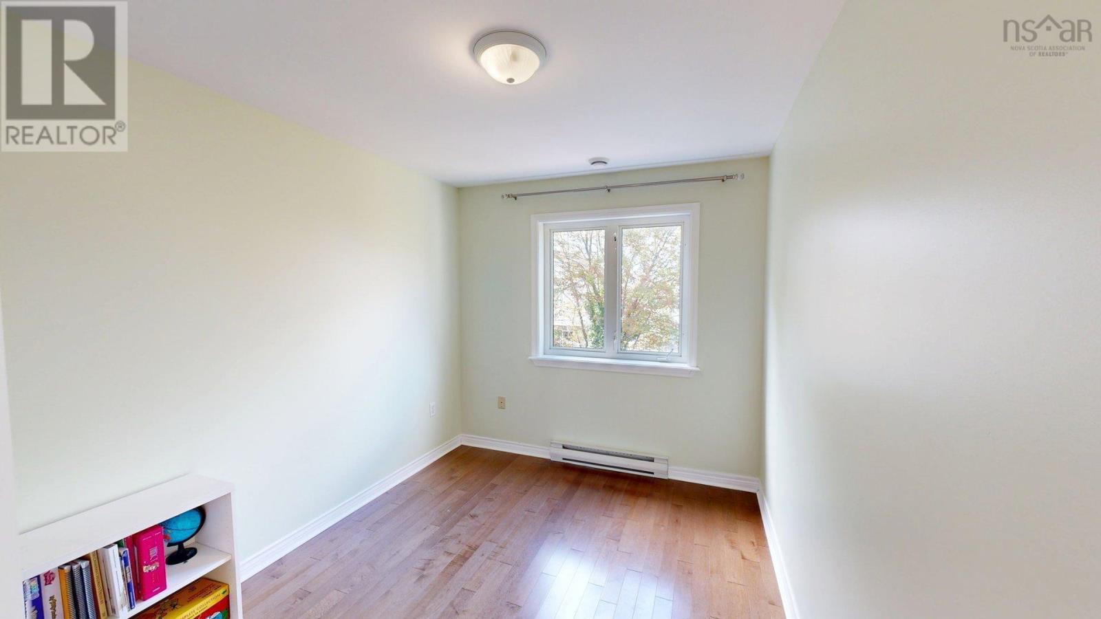 11 Glenbourne Court Property Photo 29