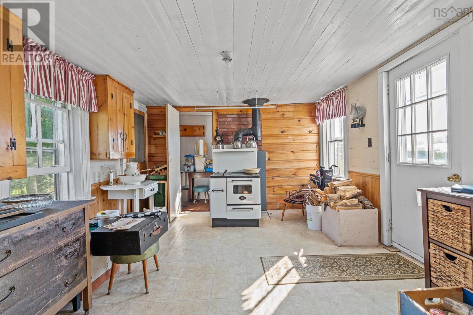 10610 Highway 316 Property Photo 27