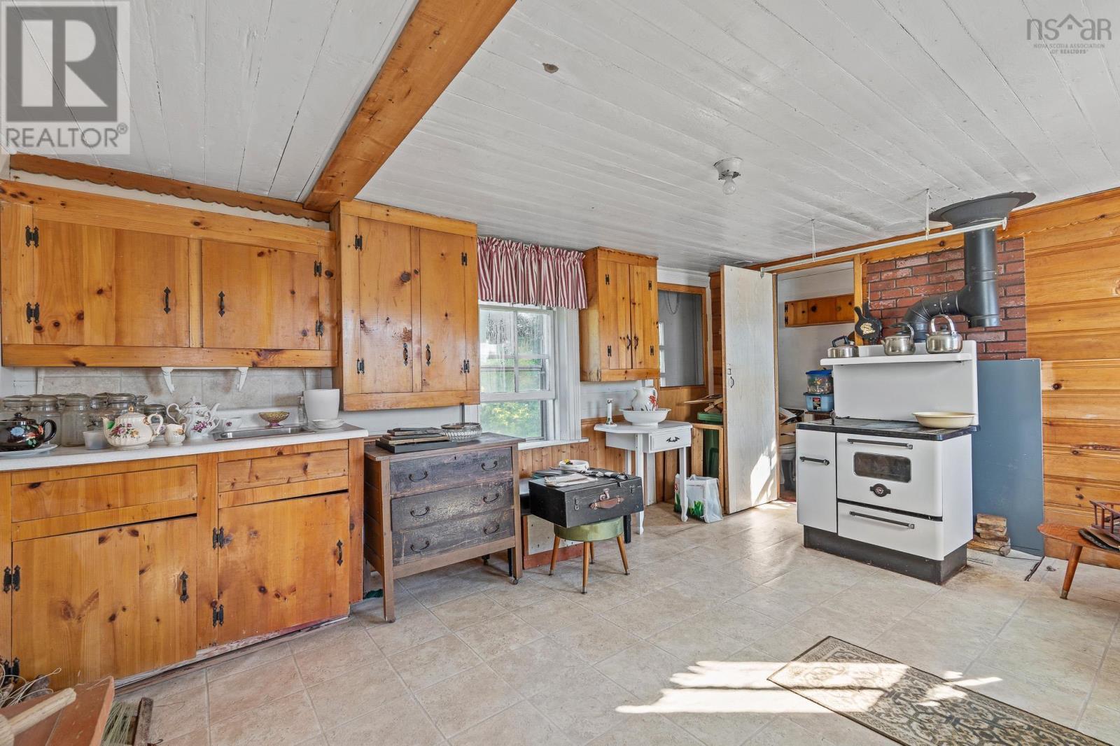 10610 Highway 316 Property Photo 28